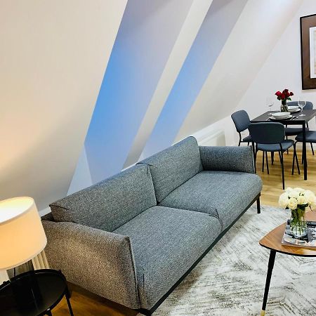 Hotel, Apartament Pod Zlotym Lwem W Samym Centrum Miasta Z Darmowym Parkingiem VII Kłodzko Dış mekan fotoğraf